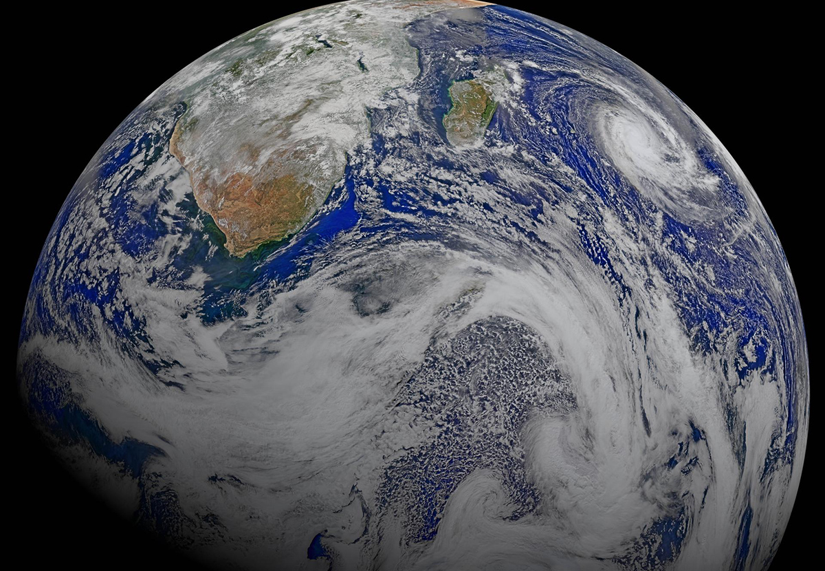 Composite image of southern Africa and the surrounding oceans was captured by six orbits of the NASA/NOAA Suomi National Polar-orbiting Partnership spacecraft on April 9, 2015